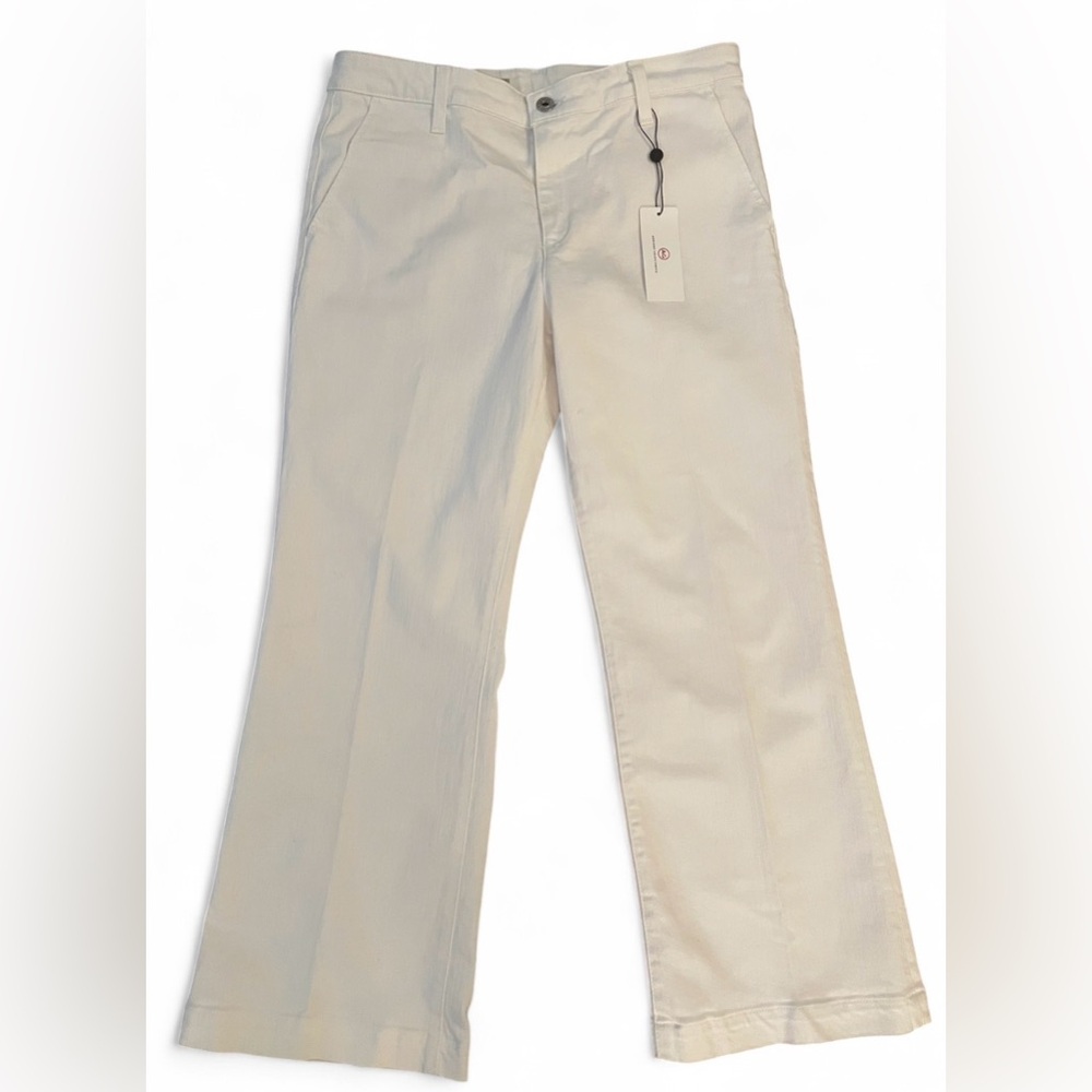 NWT AG Adriano Goldschmied The Layla Trouser Flare Cropped White Pant Size 30